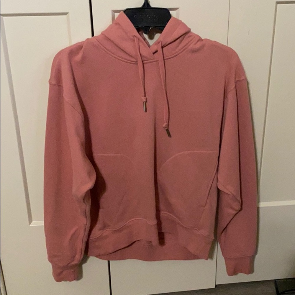 Uniqlo pink hoodie